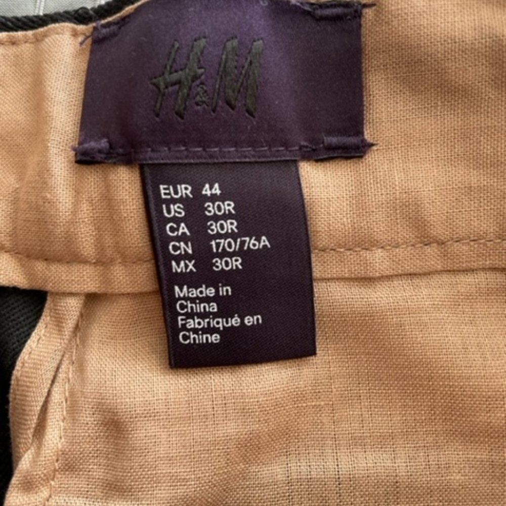 H&M new black crop chino pants size 30 x 23 - Picture 3 of 4